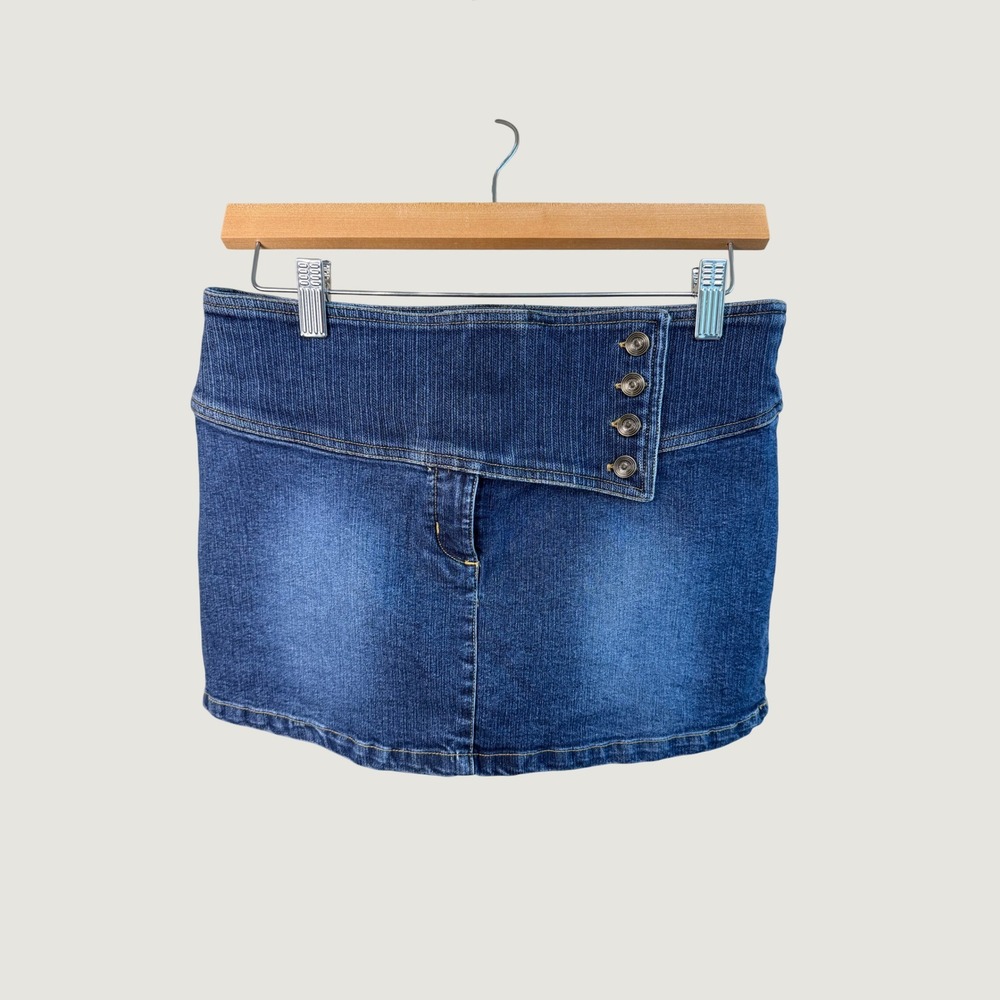 Yada Yada Vintage Y2K Denim Mini Skirt Dark Wash Low Rise Button Detail Size 9
